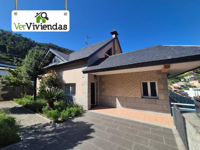 Casa chalet en Venta en Vallirana