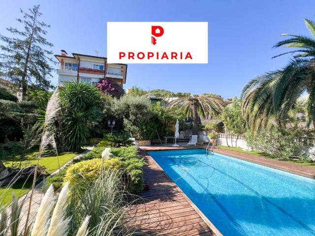 Casa chalet en Venta en Vallirana
