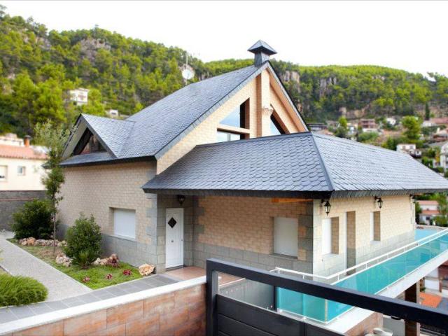 Casa chalet en Venta en Vallirana