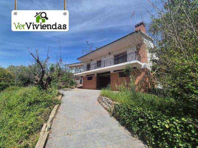 Casa chalet en Venta en Vallirana