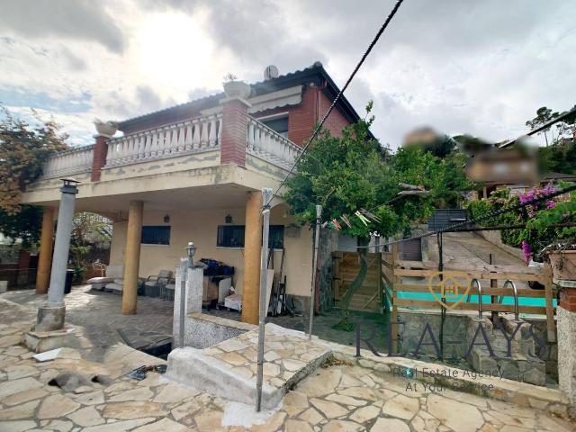 Casa chalet en Venta en Vallirana