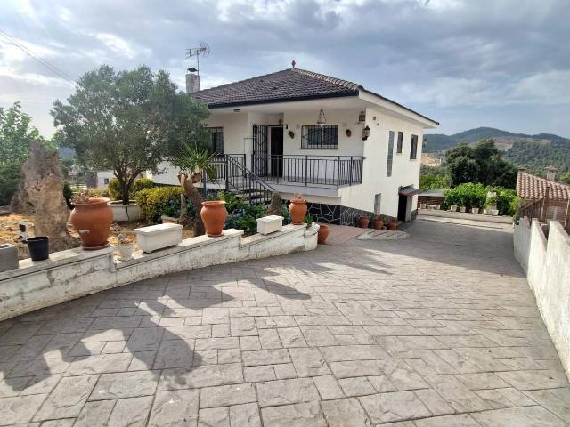 Casa chalet en Venta en Vallirana