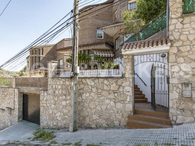 Casa chalet en Venta en Vallirana