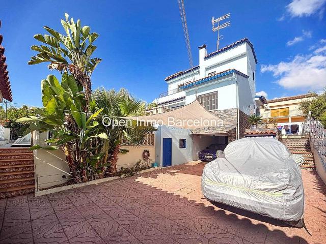 Casa chalet en Venta en Vallpineda Santa Bàrbara