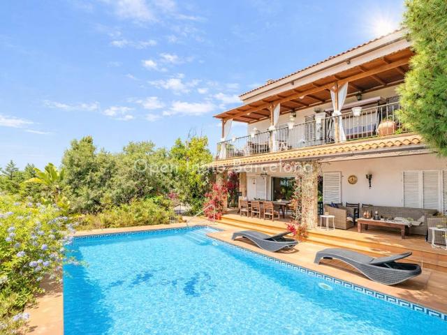Casa chalet en Venta en Vallpineda Santa Bàrbara