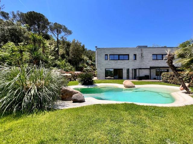 Casa chalet en Venta en Vallromanes