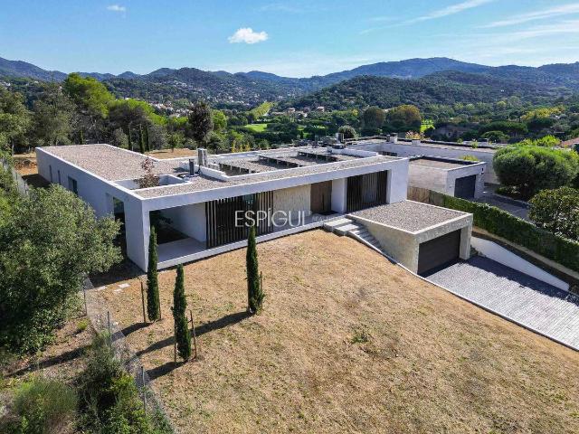 Casa chalet en Venta en Vallromanes