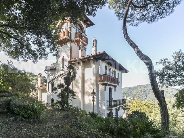 Casa chalet en Venta en Vallvidrera Tibidabo Les Planes