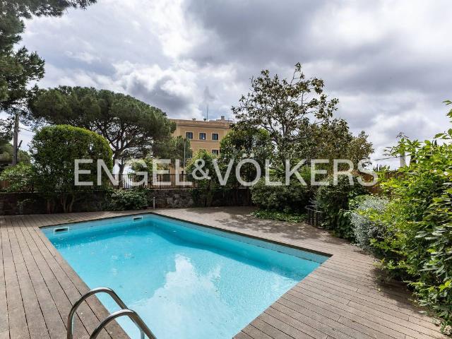 Casa chalet en Venta en Vallvidrera Tibidabo Les Planes