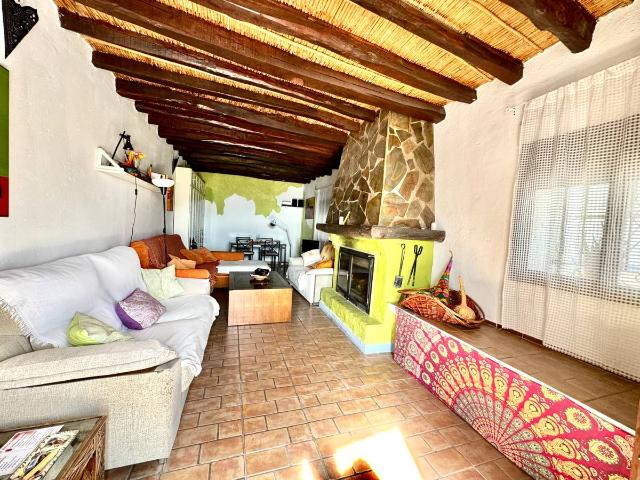 Casa chalet en Venta en Válor
