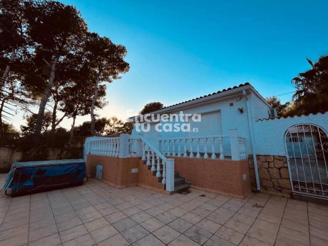 Casa chalet en Venta en Varadero
