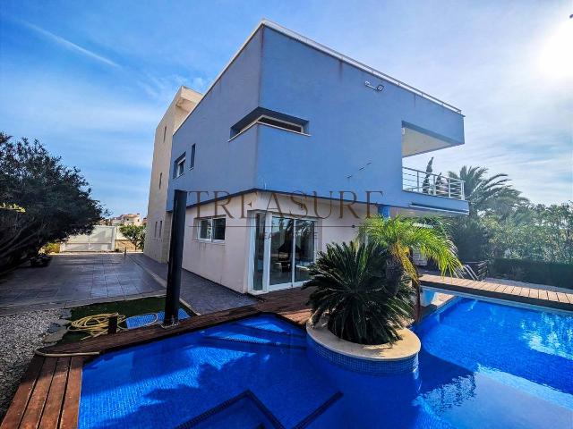 Casa chalet en Venta en Veneziola