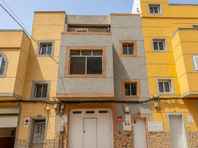 Casa chalet en Venta en Vecindario El Doctoral Cruce de Sardina