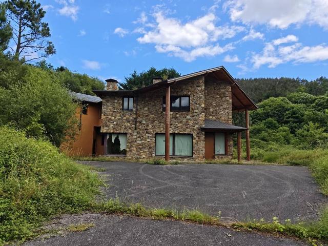 Casa chalet en Venta en Vegadeo