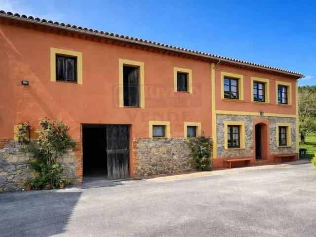 Casa chalet en Venta en Verdicio Bañugues Cabo Peña