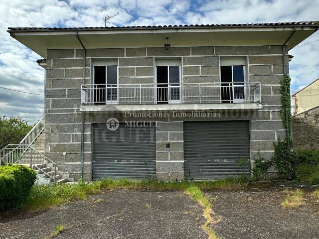 Casa chalet en Venta en Verín