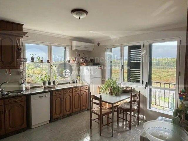 Casa chalet en Venta en Verín