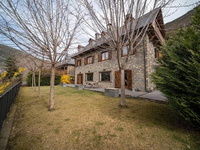 Casa chalet en Venta en Vielha