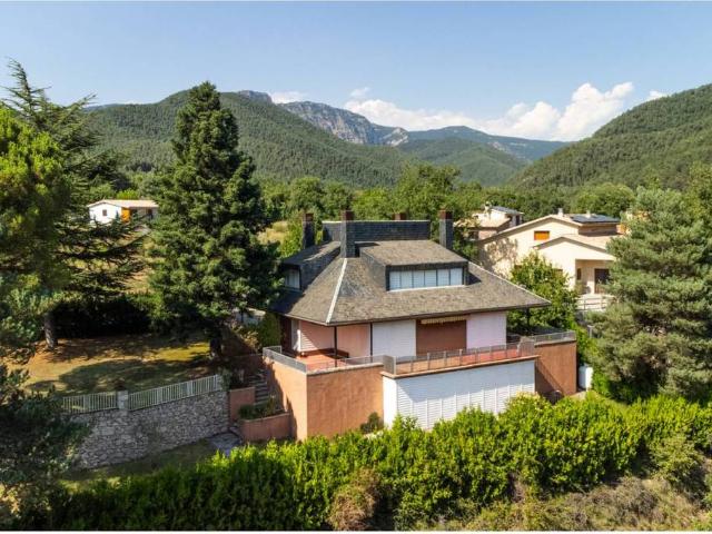 Casa chalet en Venta en Vilada