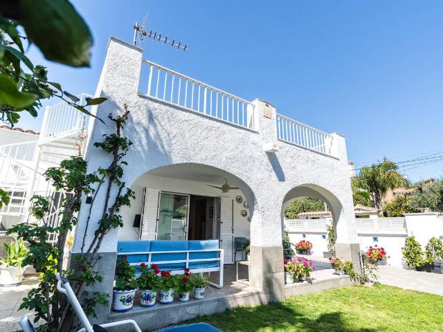 Casa chalet en Venta en Vilafortuny