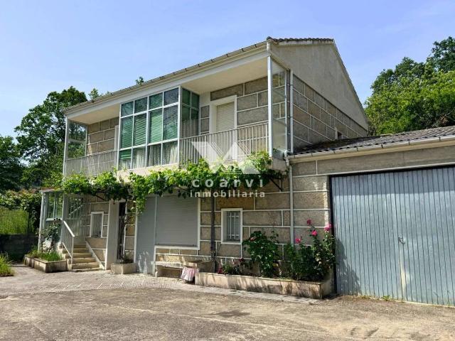 Casa chalet en Venta en Vilar de Barrio
