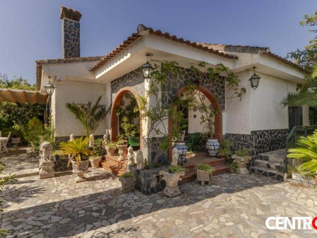 Casa chalet en Venta en Villa de Otura