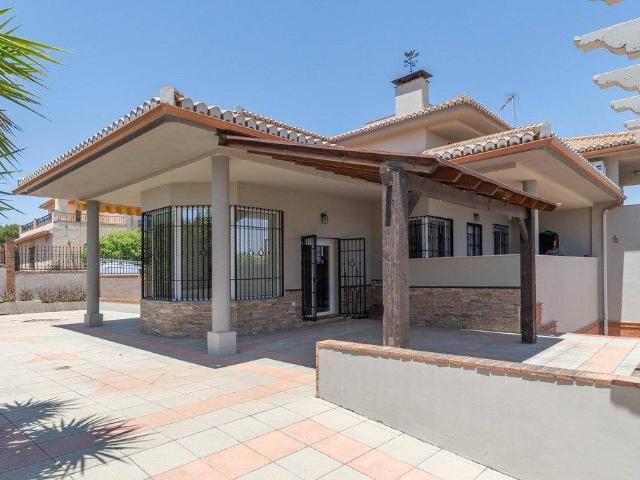 Casa chalet en Venta en Villa de Otura