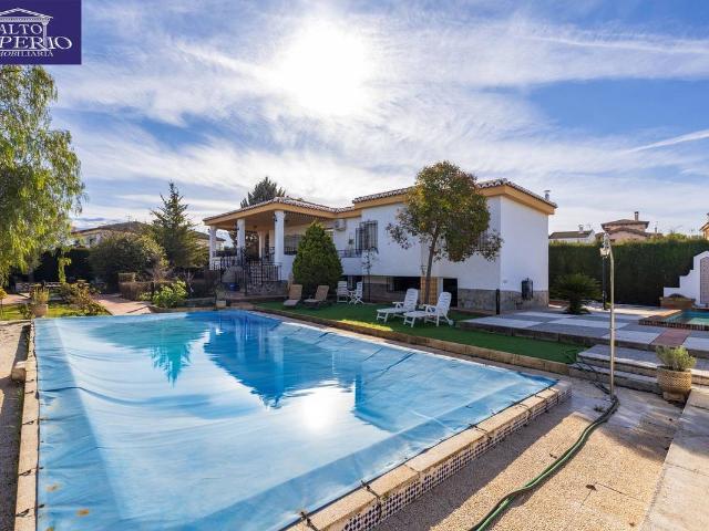 Casa chalet en Venta en Villa de Otura