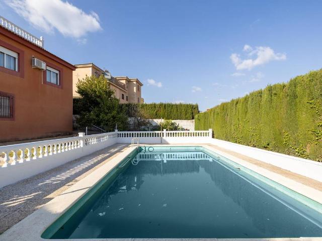Casa chalet en Venta en Villa de Otura