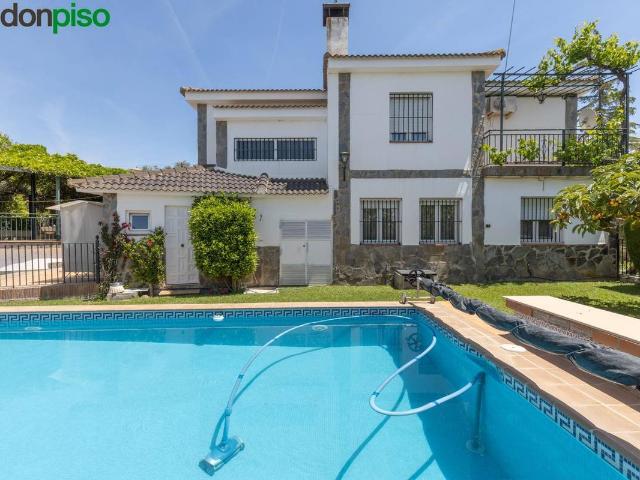 Casa chalet en Venta en Villa de Otura