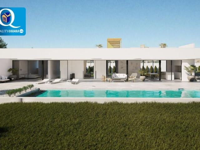 Casa Chalet en Venta en Villamartin Alicante Ref: 38167
