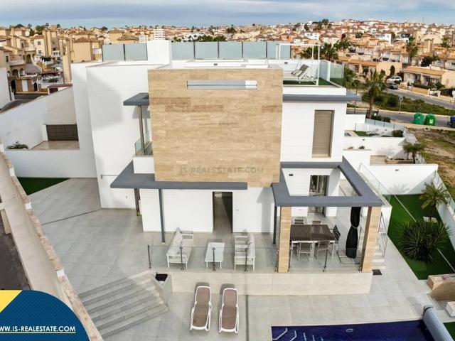 Casa chalet en Venta en Villamartín Las Filipinas