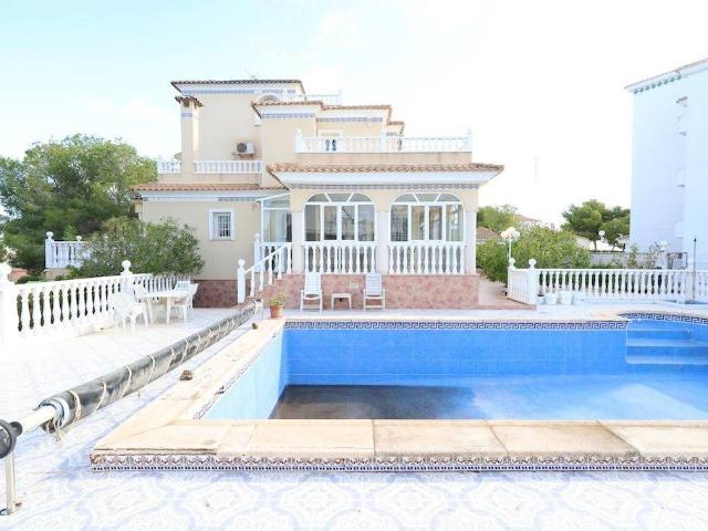 Casa chalet en Venta en San Miguel de Salinas