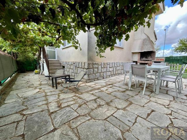 Casa chalet en Venta en Villamayor