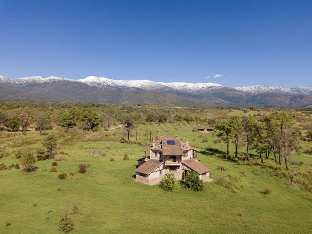 Casa chalet en Venta en Villanueva de la Vera
