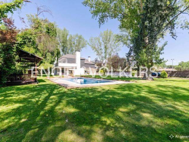 Casa chalet en Venta en Villafranca del Castillo