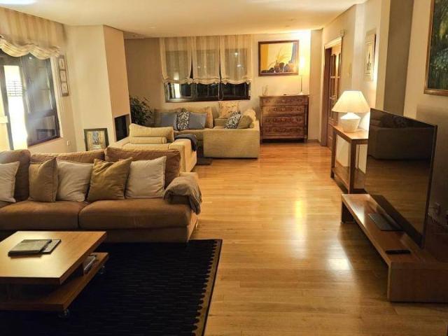 Casa chalet en Venta en Villaquilambre