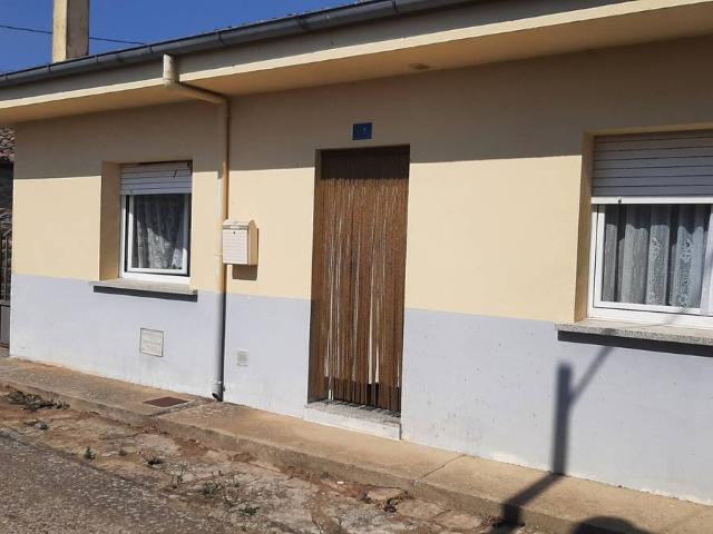 Casa chalet en Venta en Villar del Buey