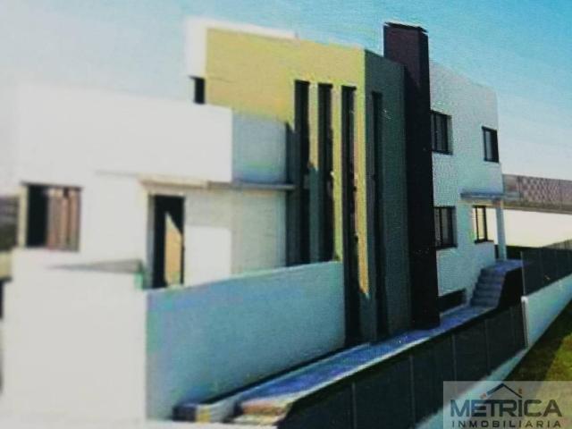 Casa chalet en Venta en Villares de la Reina