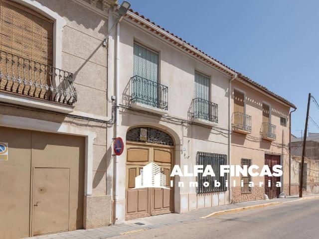 Casa chalet en Venta en Villarrobledo