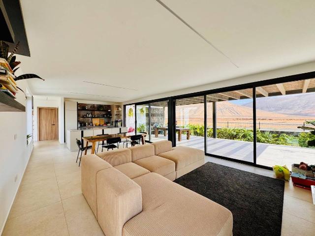 Casa chalet en Venta en Villaverde