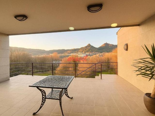 Casa chalet en Venta en Vistahermosa