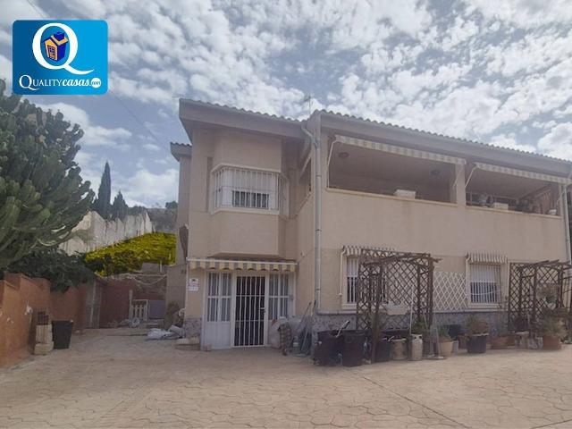 Casa chalet en Venta en Vistahermosa