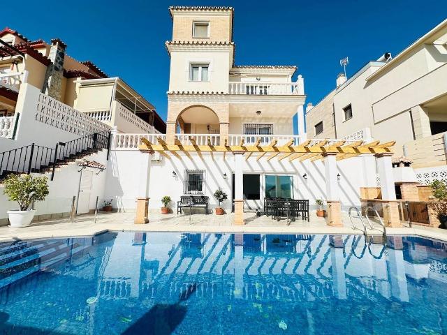 Casa chalet en Venta en Viña Málaga