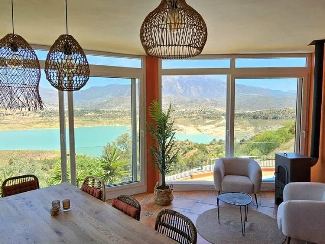 Casa chalet en Venta en Viñuela