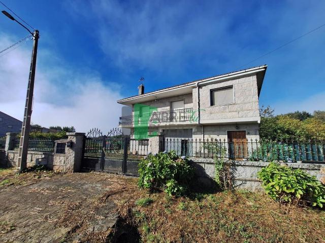 Casa chalet en Venta en Xunqueira de Ambía