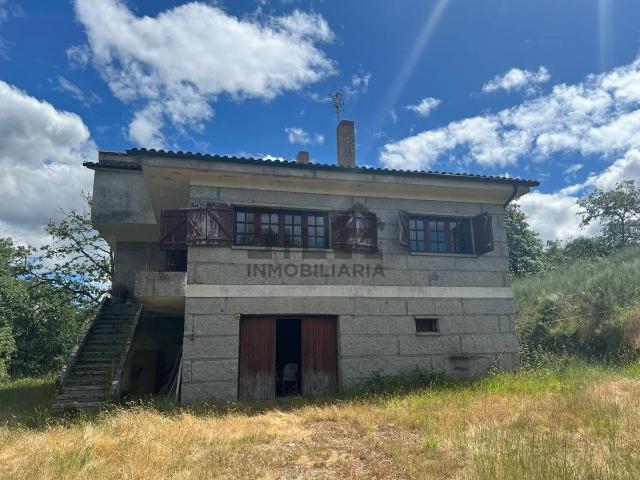 Casa chalet en Venta en Xunqueira de Ambía
