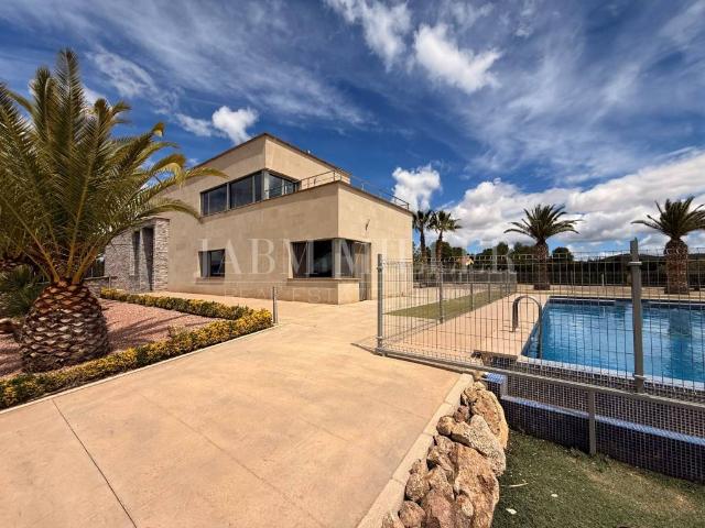Casa chalet en Venta en Yecla