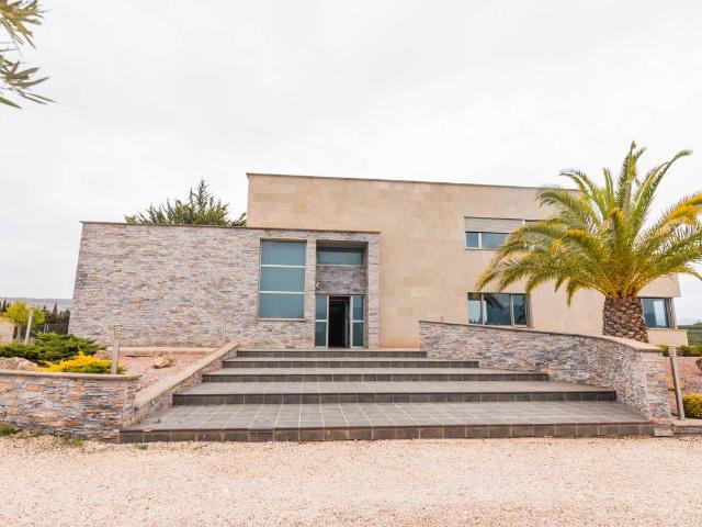 Casa chalet en Venta en Yecla
