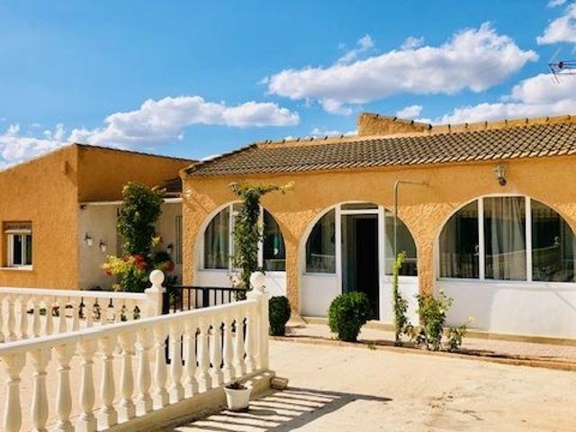 Casa Chalet en Venta en Yecla Murcia